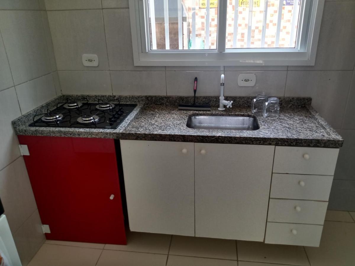 Lindo Sobrado A 100 M Do Aruan. Apartamento Caraguatatuba