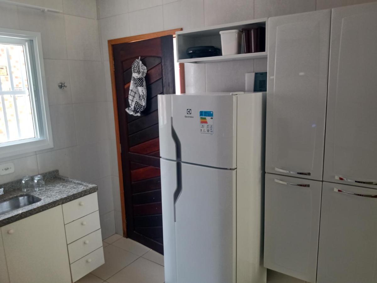 Lindo Sobrado A 100 M Do Aruan. Apartamento *
